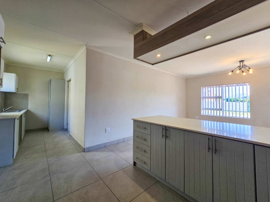 2 Bedroom Property for Sale in Stilbaai Wes Western Cape